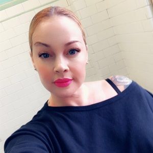 Meet your Posher, Miriam